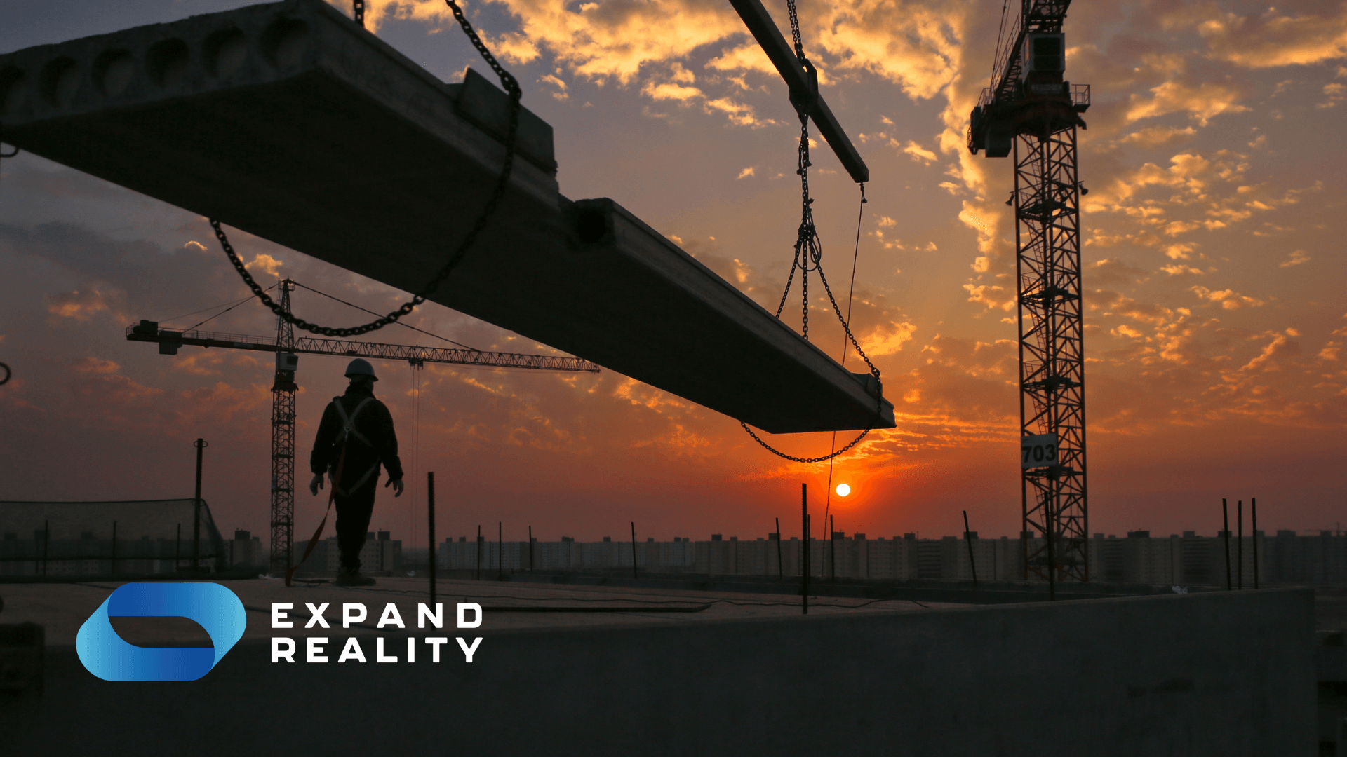 Extended reality (XR) technology is helping construction firms improve planning, safety and productivity. Learn more in our industry guide.