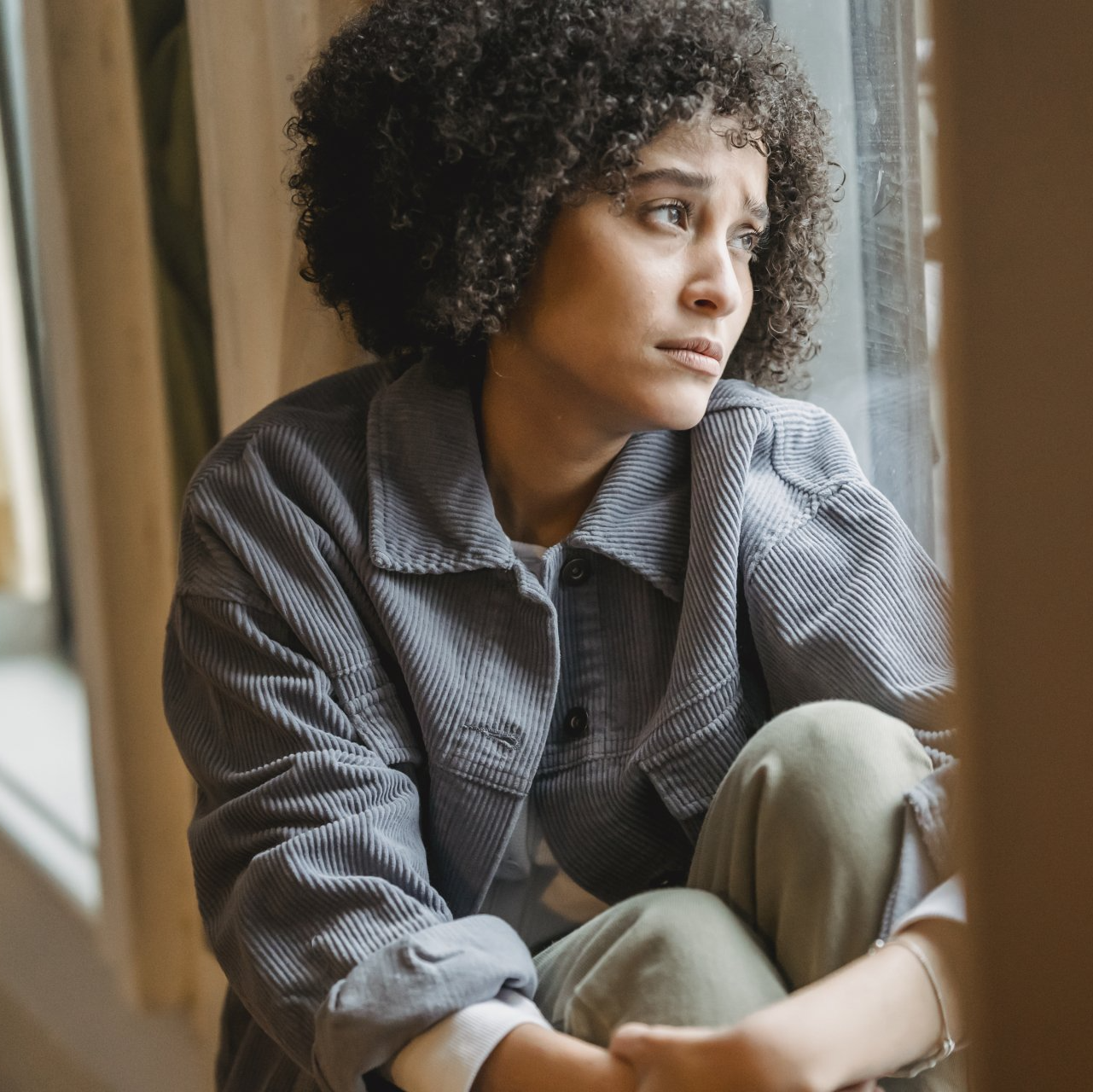 Depressed woman, treatment in NJ.