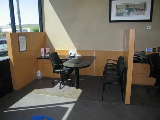 Gallery #20 – Canoga Park, CA – Eurocraft Cabinets, Inc.