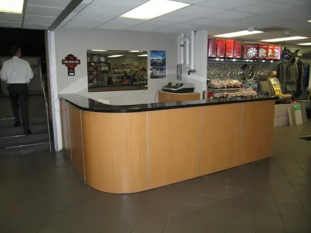 Gallery #19 – Canoga Park, CA – Eurocraft Cabinets, Inc.