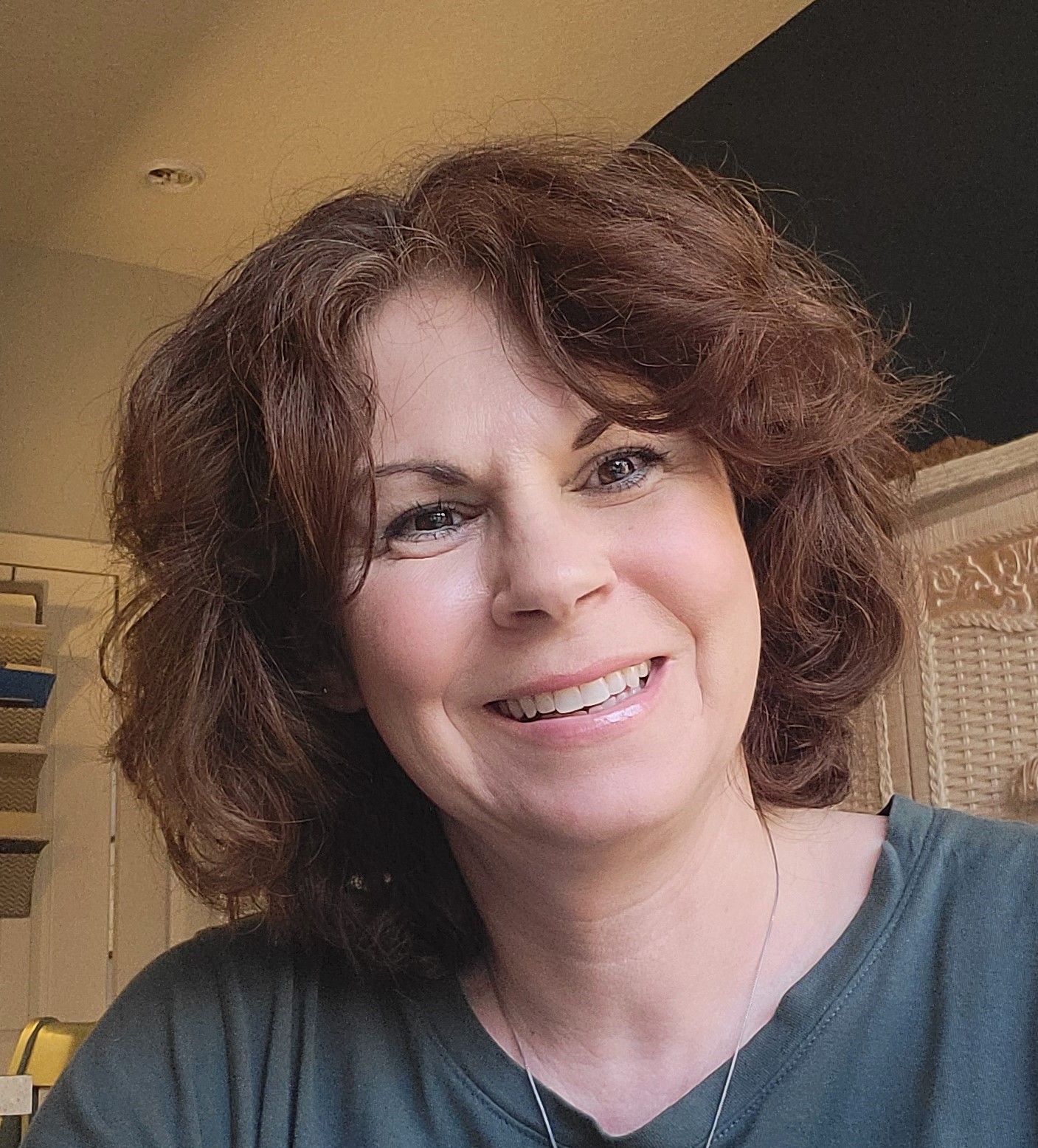 Lisa Fye, Communications