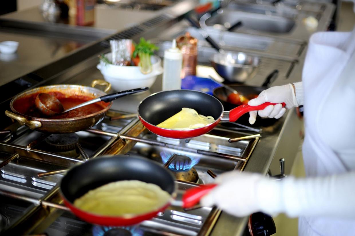 Preparazione crepes
