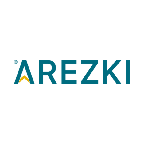 Logo « AREZKI » avec des lettres turquoise et un chevron doré pointant vers le haut au-dessus du « A ».