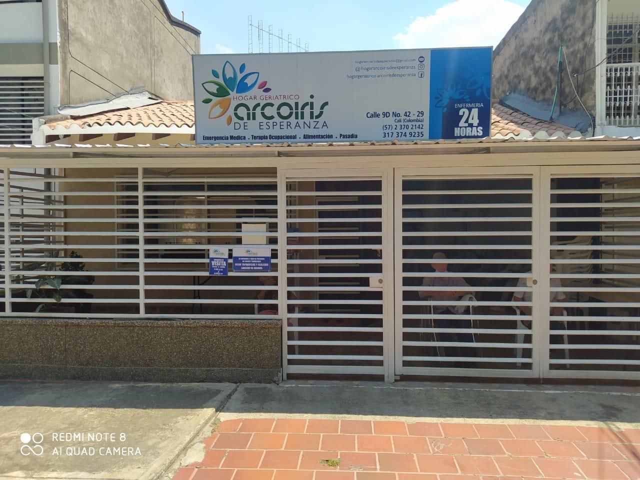 Hogar Geriátrico Arco Iris de Esperanza
