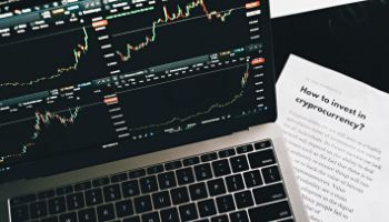 Following and Understanding the Markets