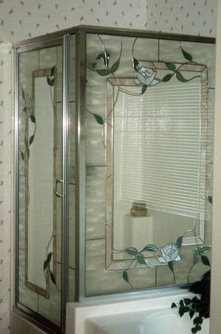 Beautiful Flower Design on Shower Enclosure — Jamisontown, NSW — Stained Glass Overlay Penrith