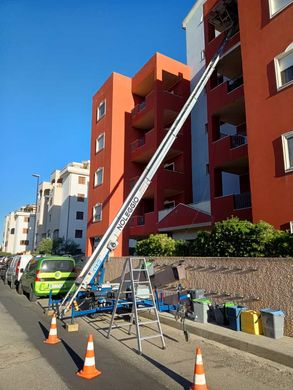 trasloco con scala aerea