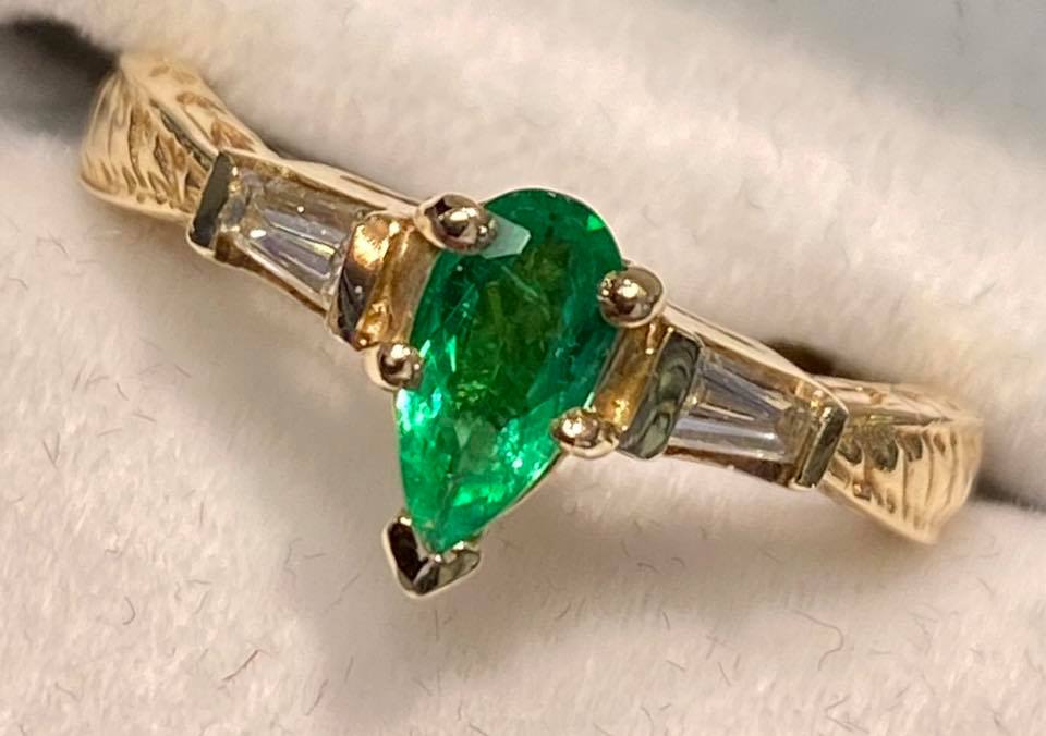 Ring For Woman With Green Diamond — Gadsden, AL — McNair Jewelers