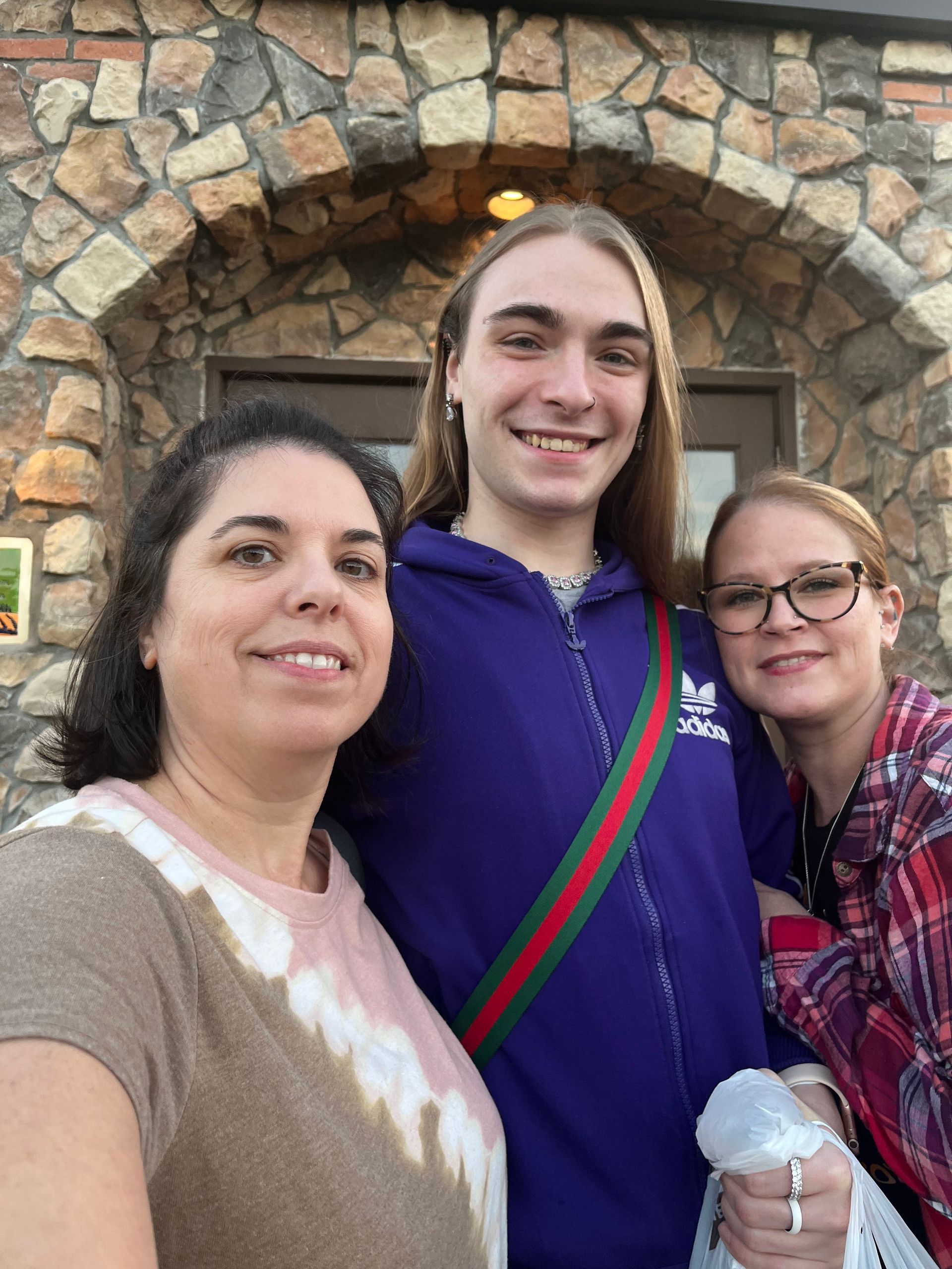 Jodi Tallman with friends