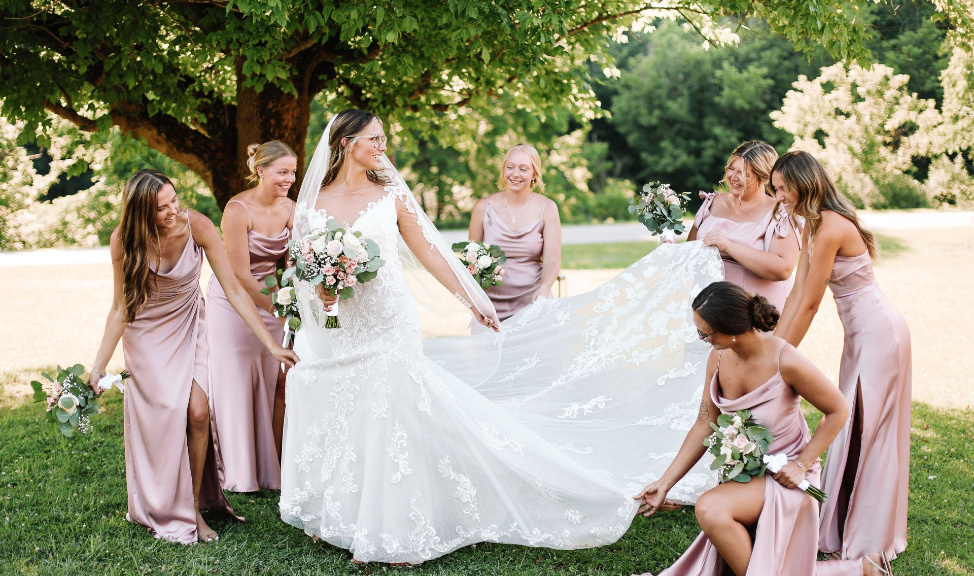 The Evergreen Wedding Barn in West Virginia | Places to get married in West Virginia  | Barn Style Weddings in West Virginia