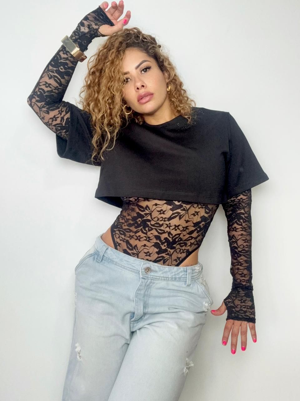 Dúo body camiseta en Tela Qatar y Body en blinda gruesa