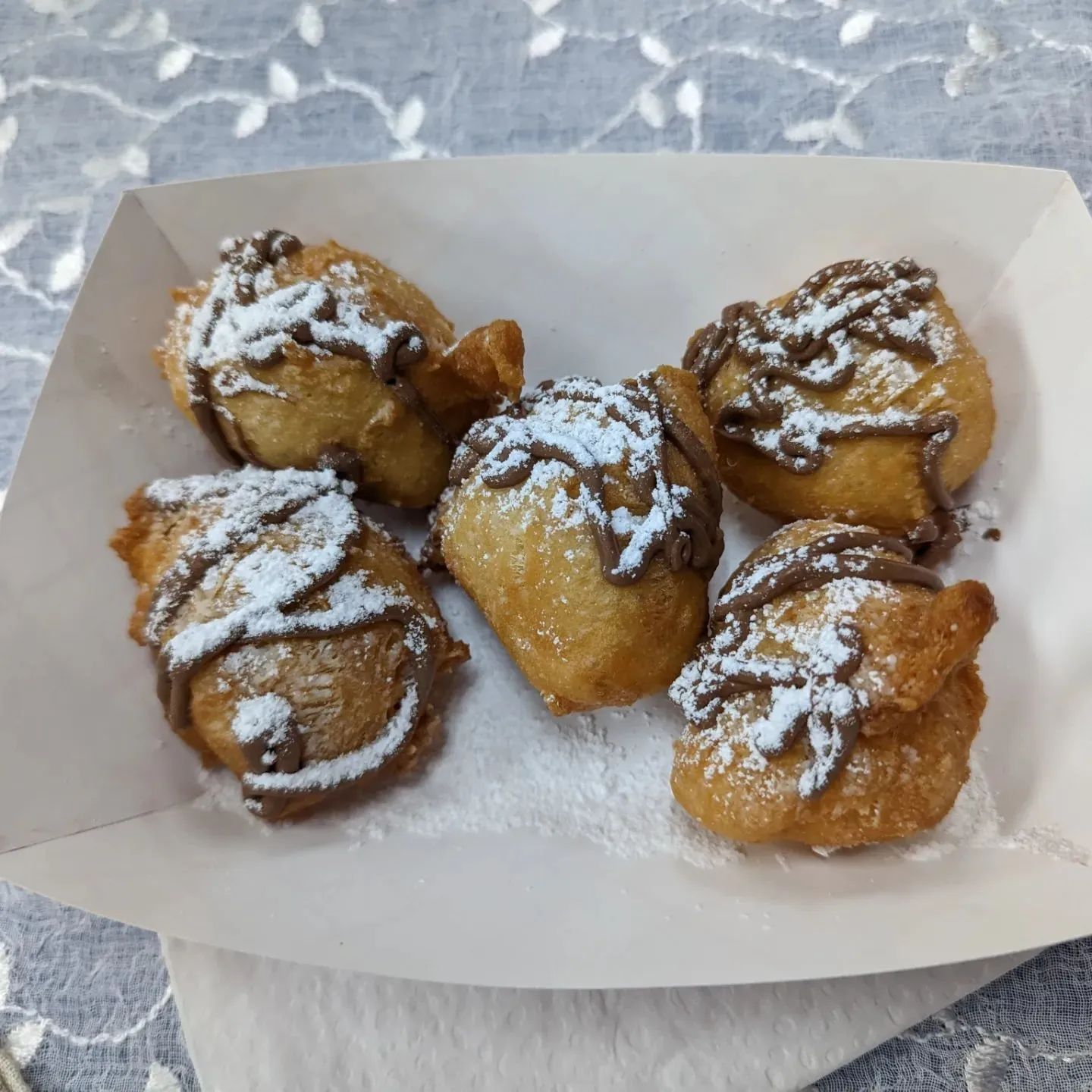 Loukoumades / Loukoumathes