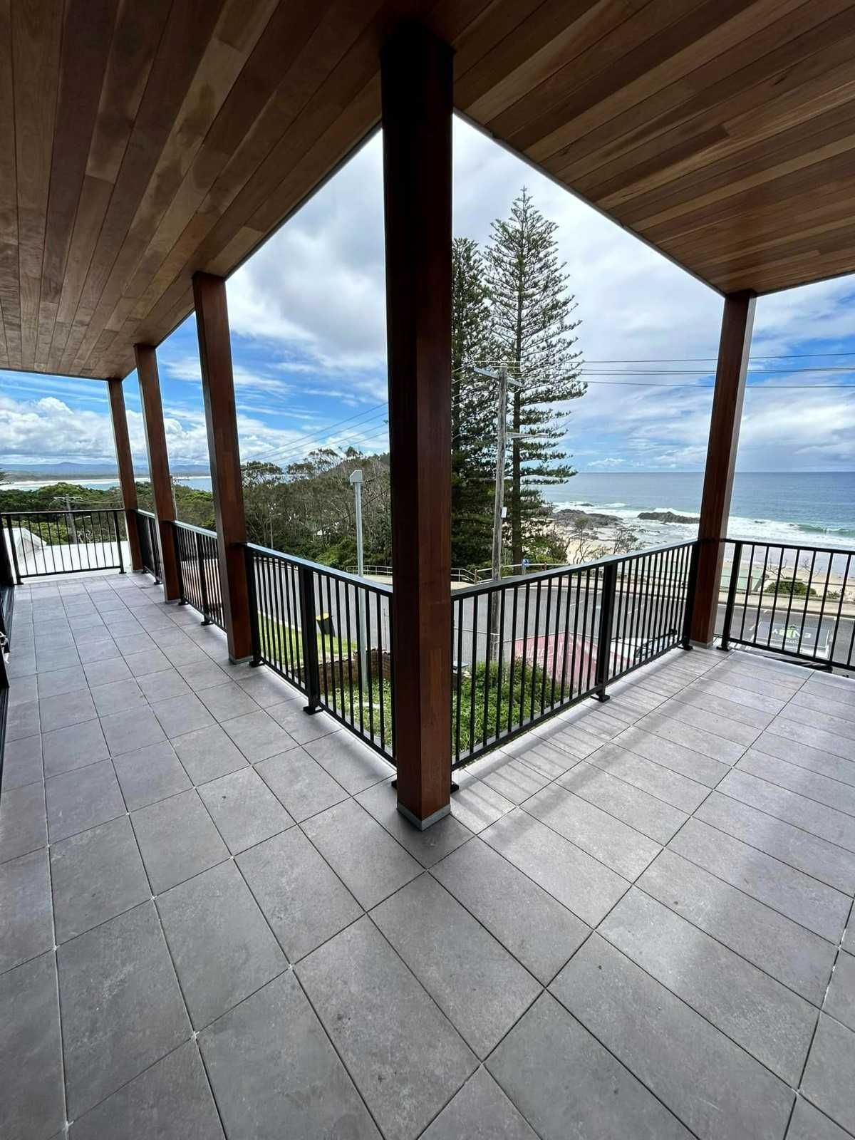 A Balcony Overlooking the Ocean — Envy Glass in Macksville, NSW