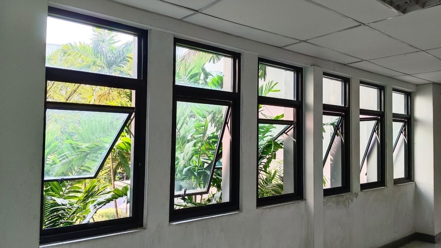 Row of black-framed windows — Envy Glass in Nambucca Heads, NSW