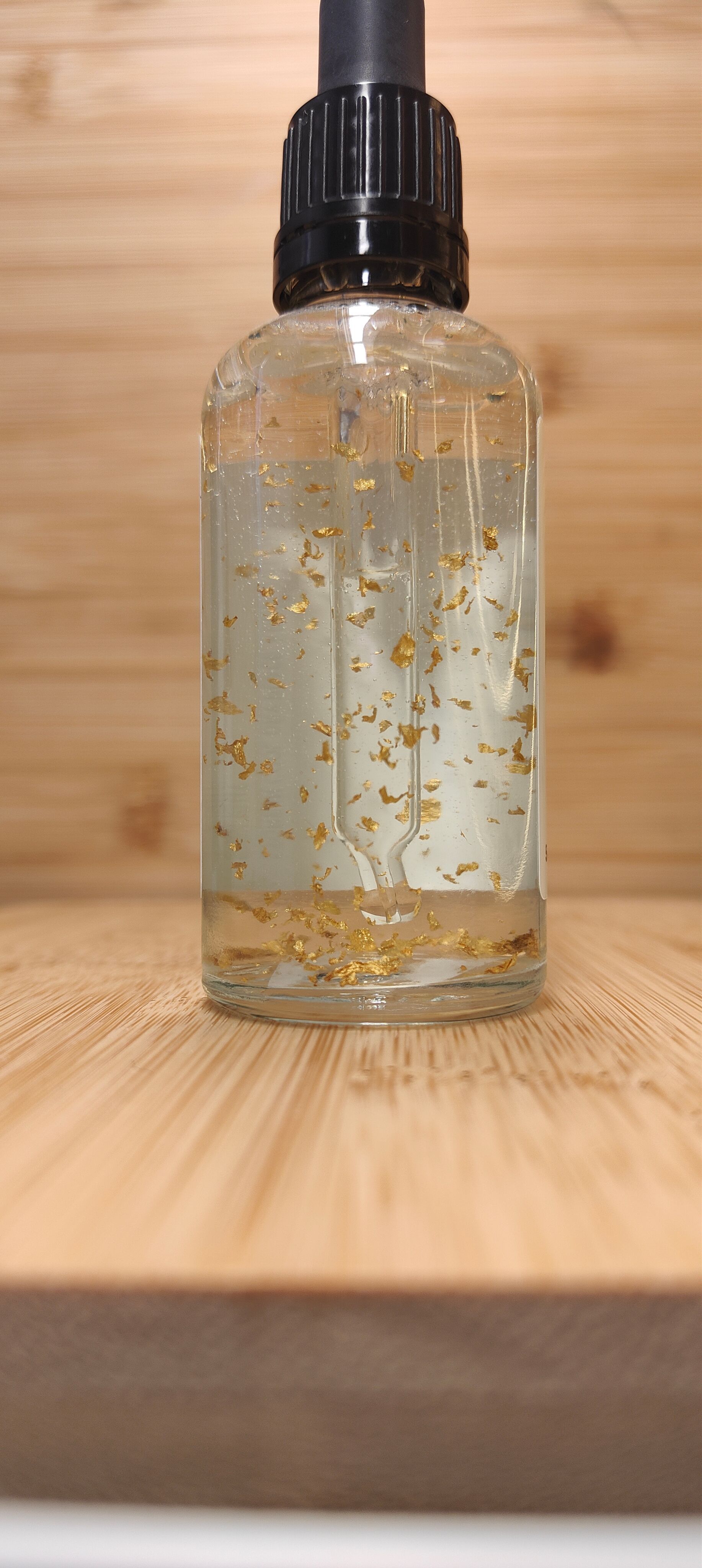 Hyaluronic Acid Serum with 24K Gold