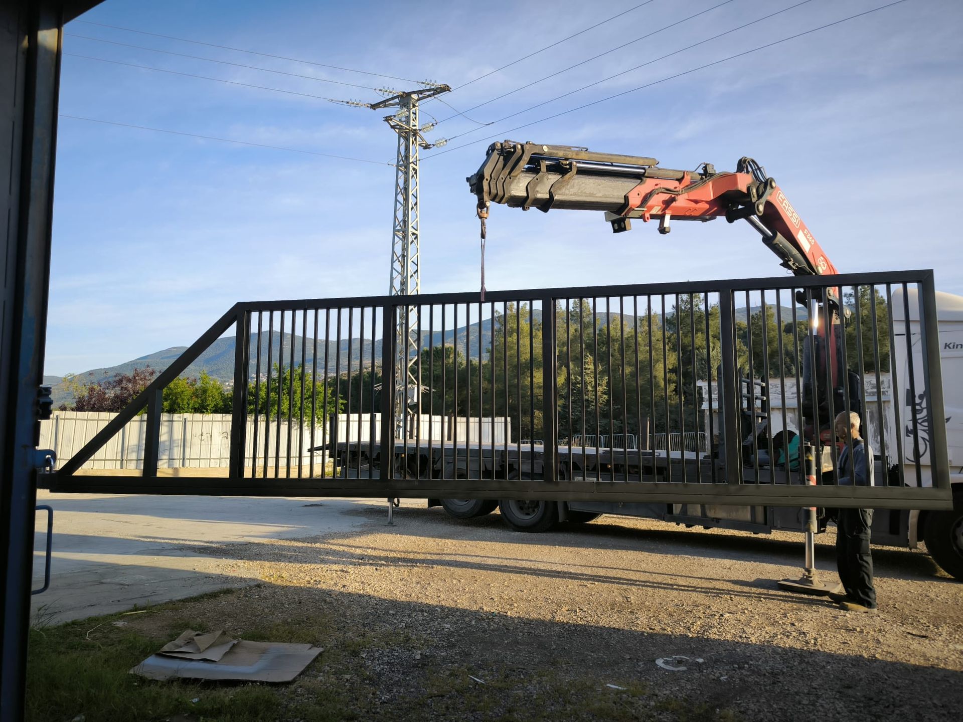 התקנת שער קונזולי