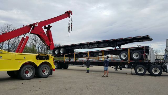 Heavy Duty Towing Service — Cincinnati, OH — Bevis Towing