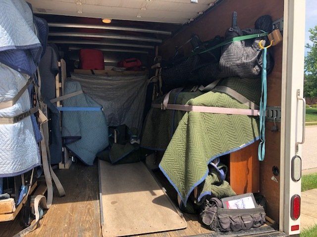 Tied Piano on Van — St. Louis, MO — A Piano’s Friend