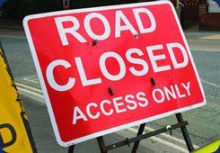 Sign maker  - Coventry, Birmingham - HB Graphics - road closed sign