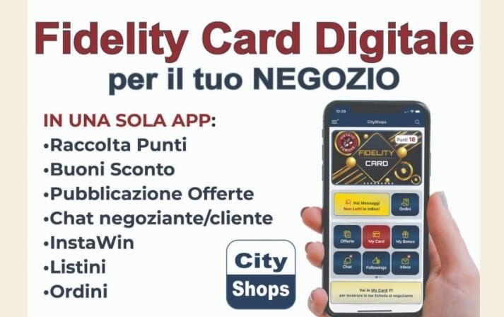 Una forchetta con un'insalata sopra su uno sfondo nero