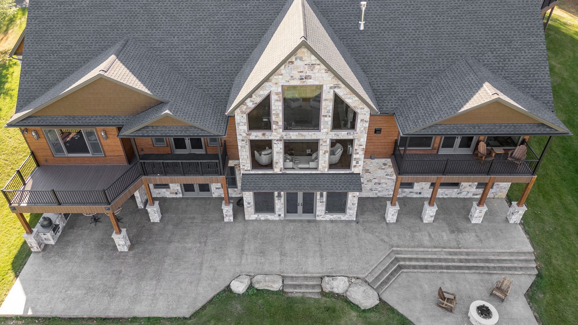 Custom amish built home State College, PA. Centre County custom home builer.