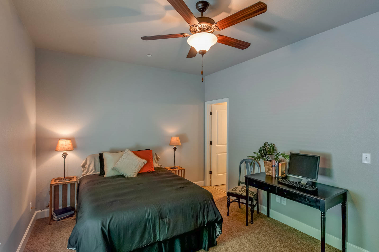 Midtown Apartments gallery