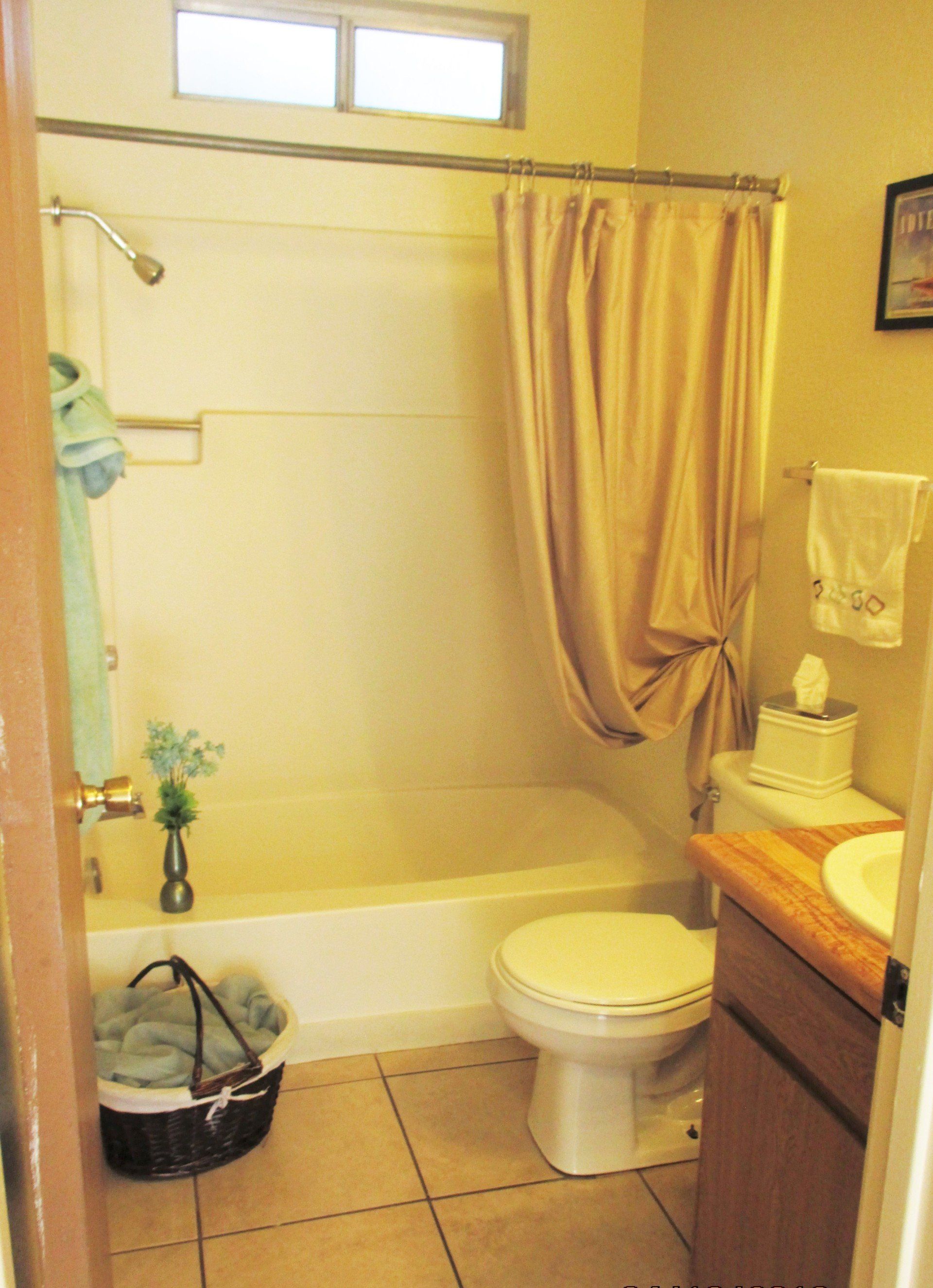 Redwood Glen bathroom