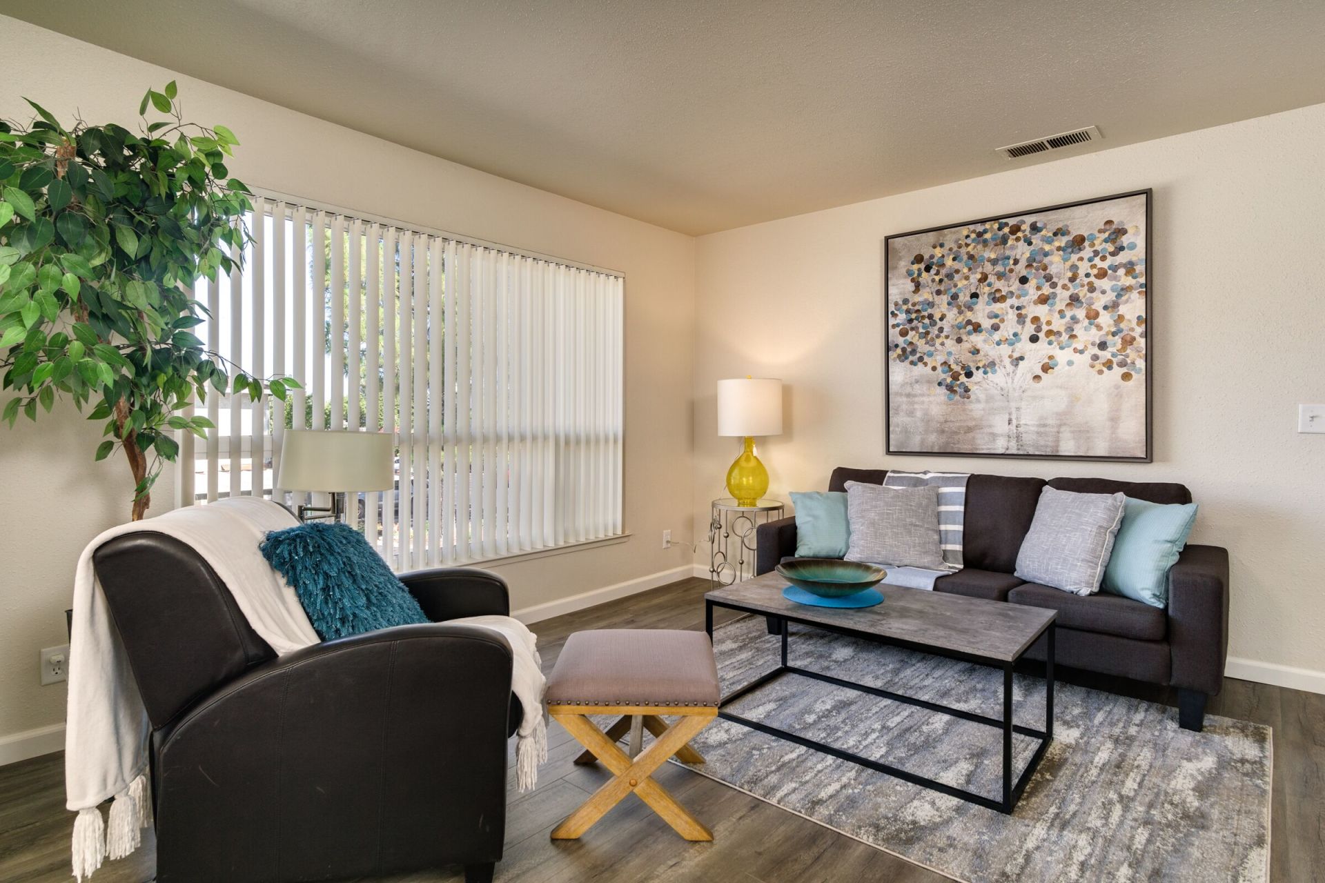 Chico Meadows Apartments gallery