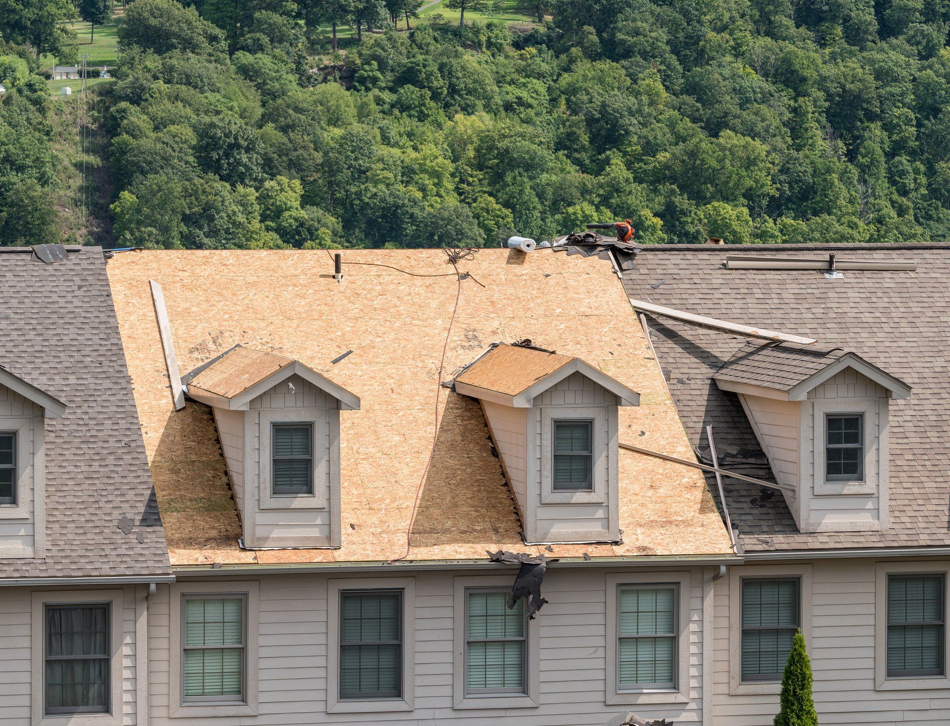 Roofing Replacement and Repair Near You