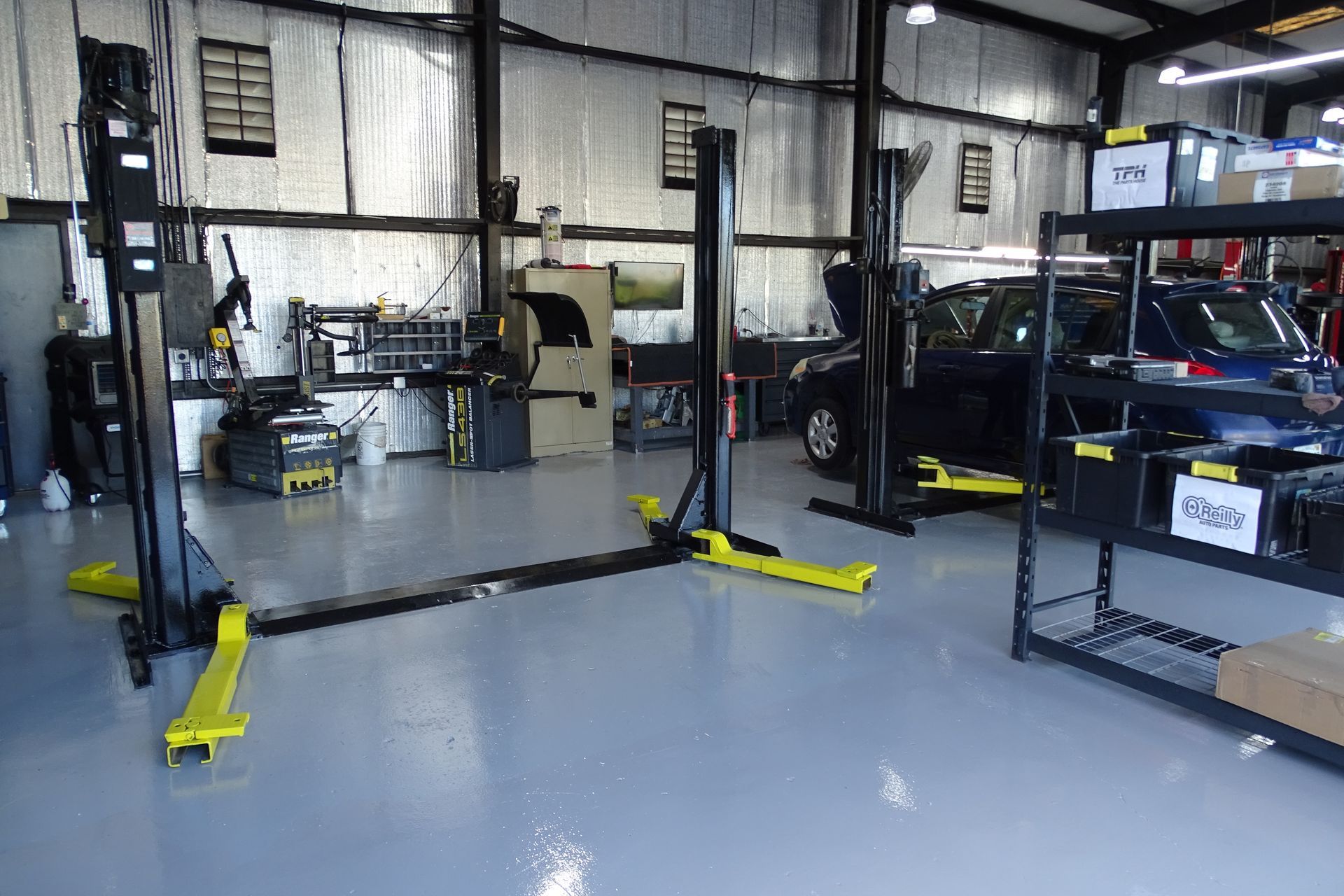 Rockstar Automotive Equipment in Melbourne, FL