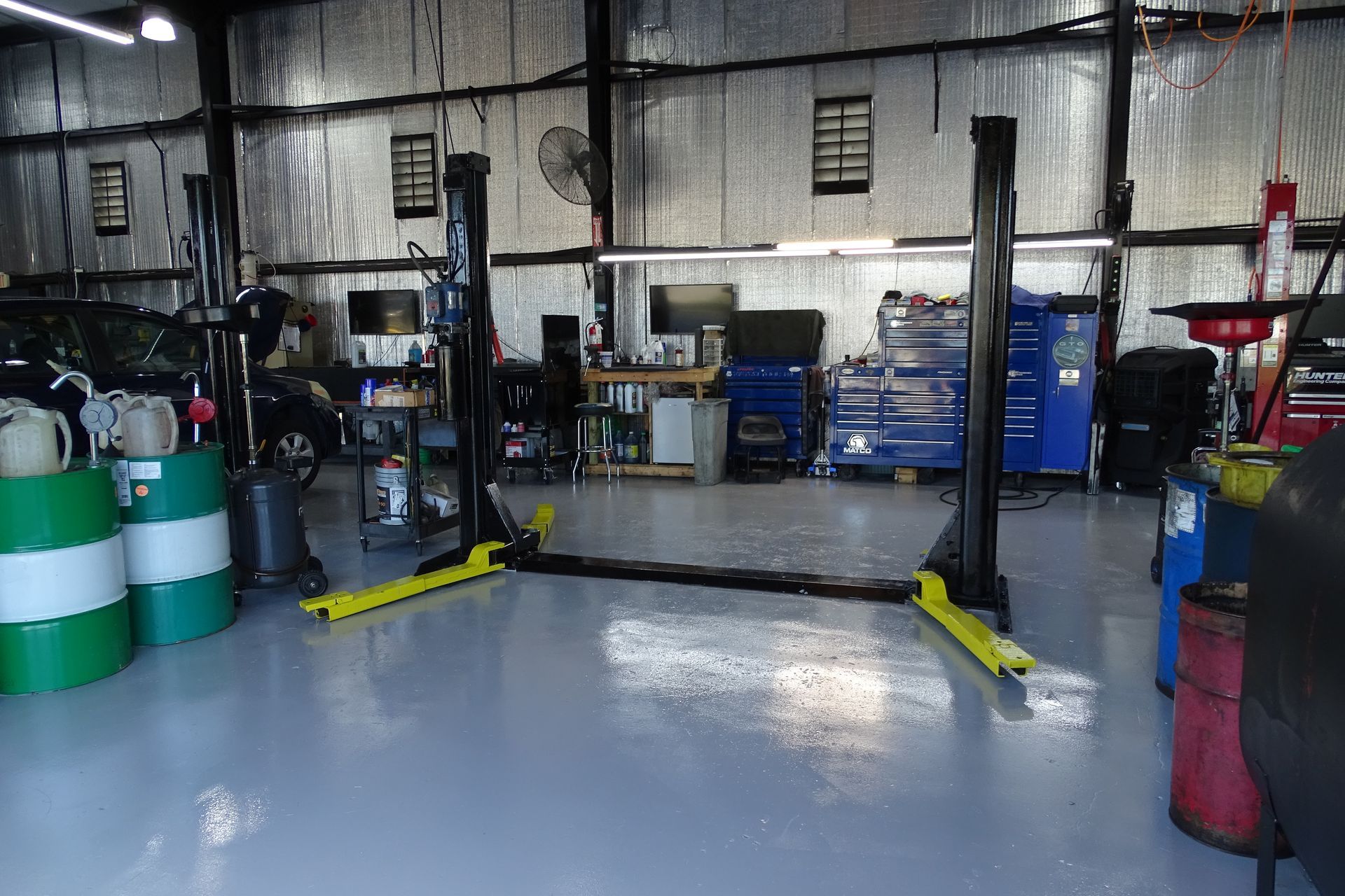 Inside Our Garage in Melbourne, FL - Rockstar Automotive