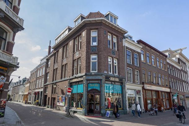 Corner building at Oudegracht Utrecht