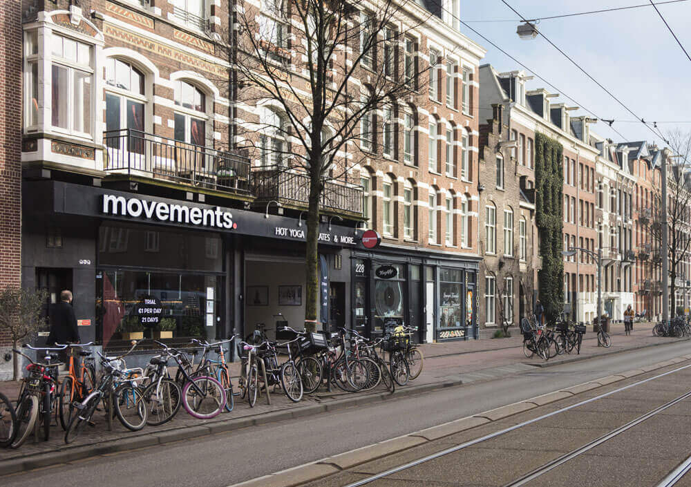 Overtoom amsterdam side view