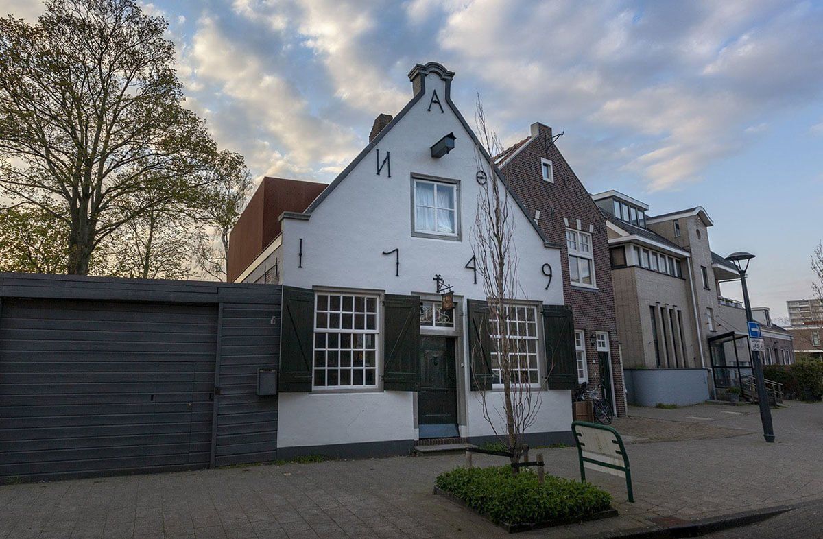 Oudse Smidse building in Diemen