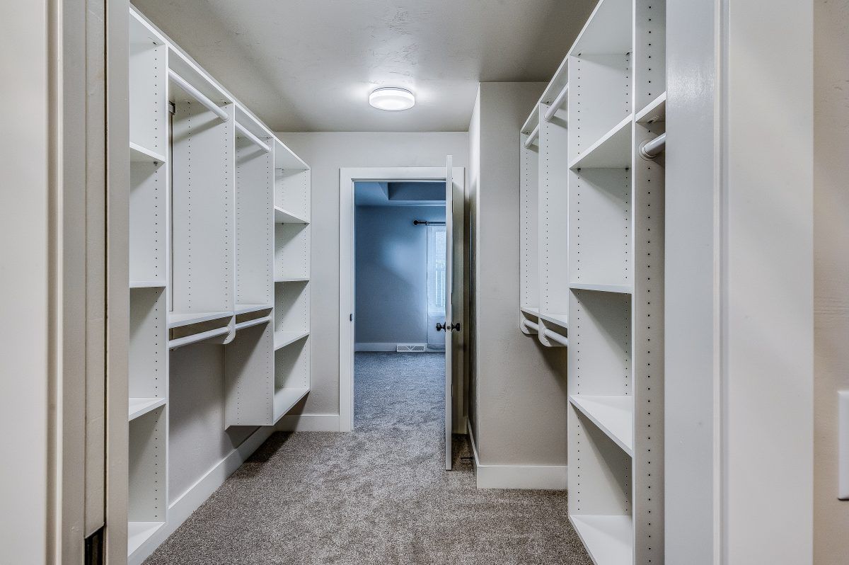 Closet Organization 11