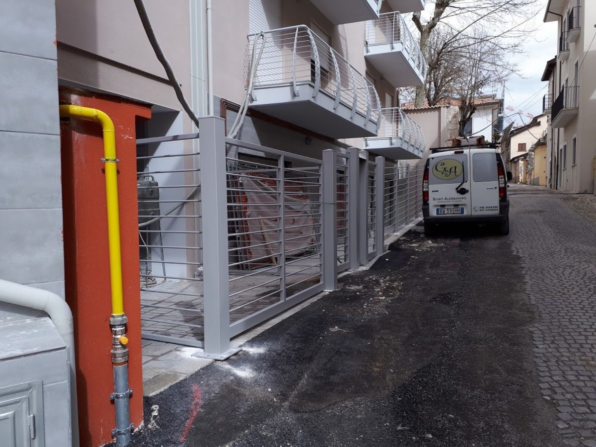 Recinzione in metallo 2