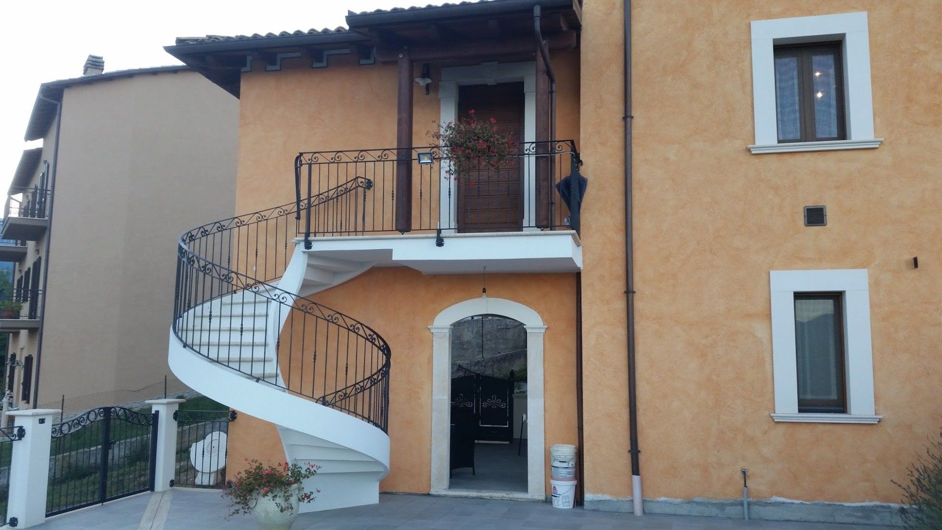 Scala a chiocciola esterna