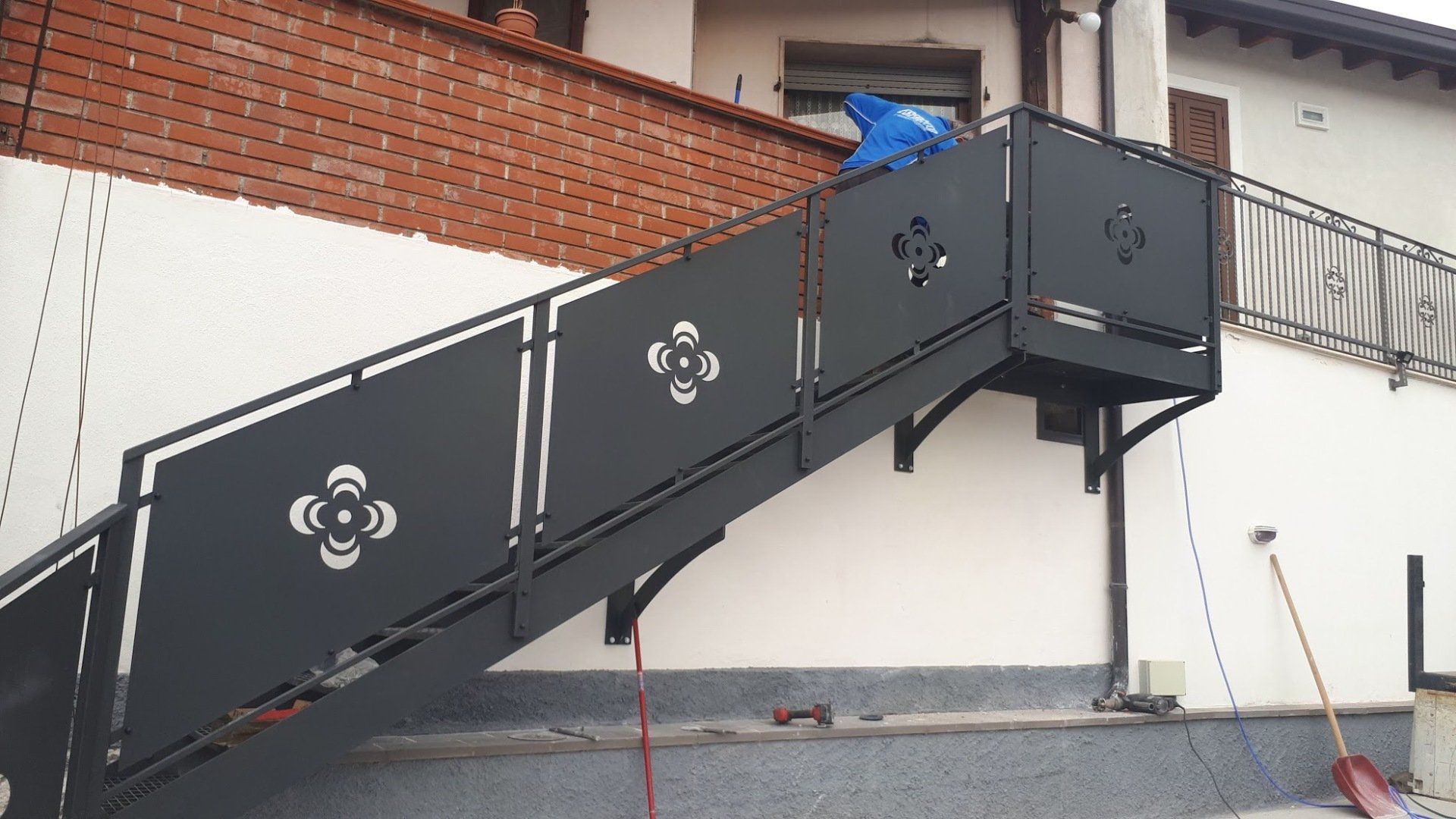 Scala con parapetto 2