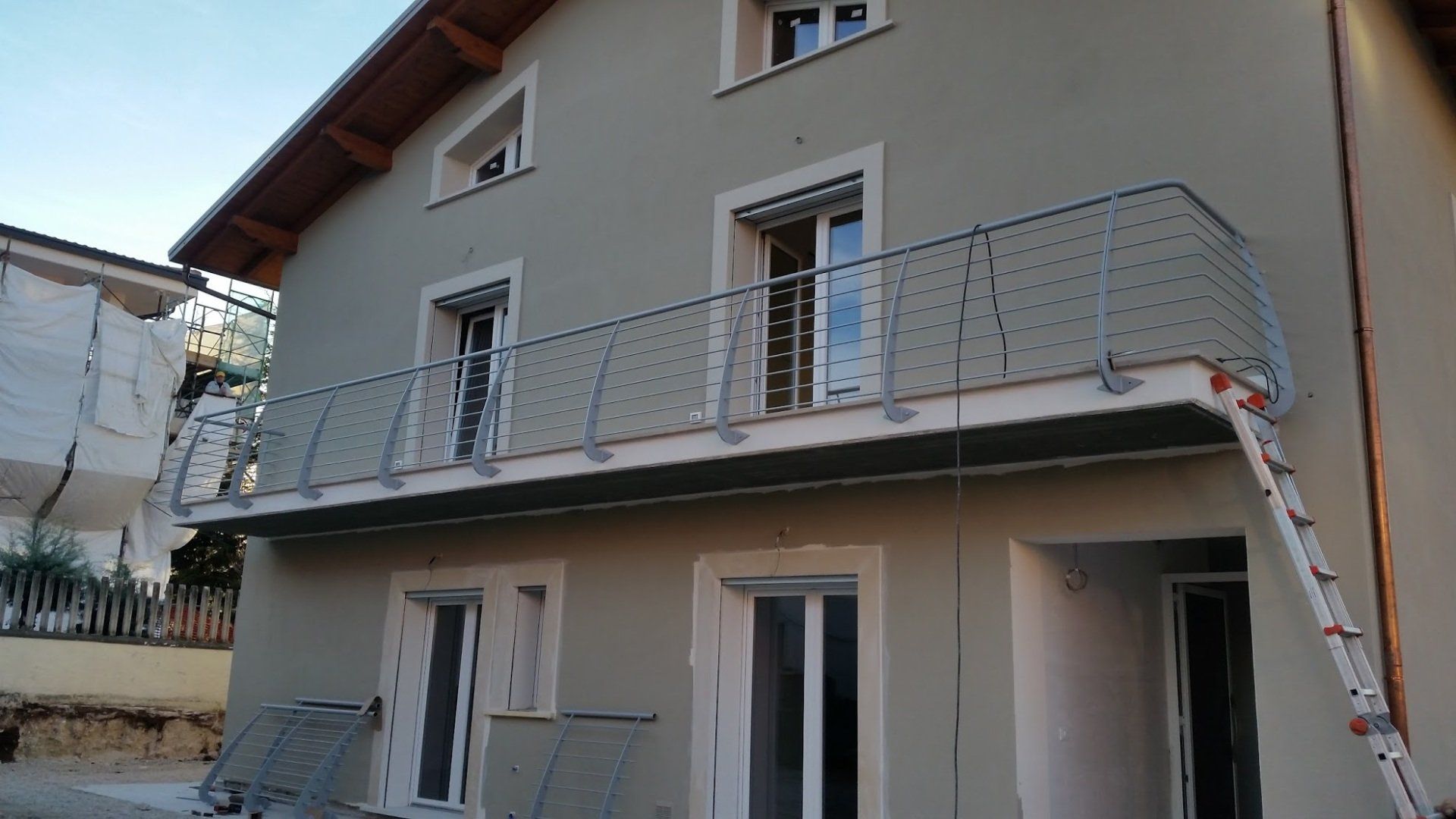 Casa a tre piani