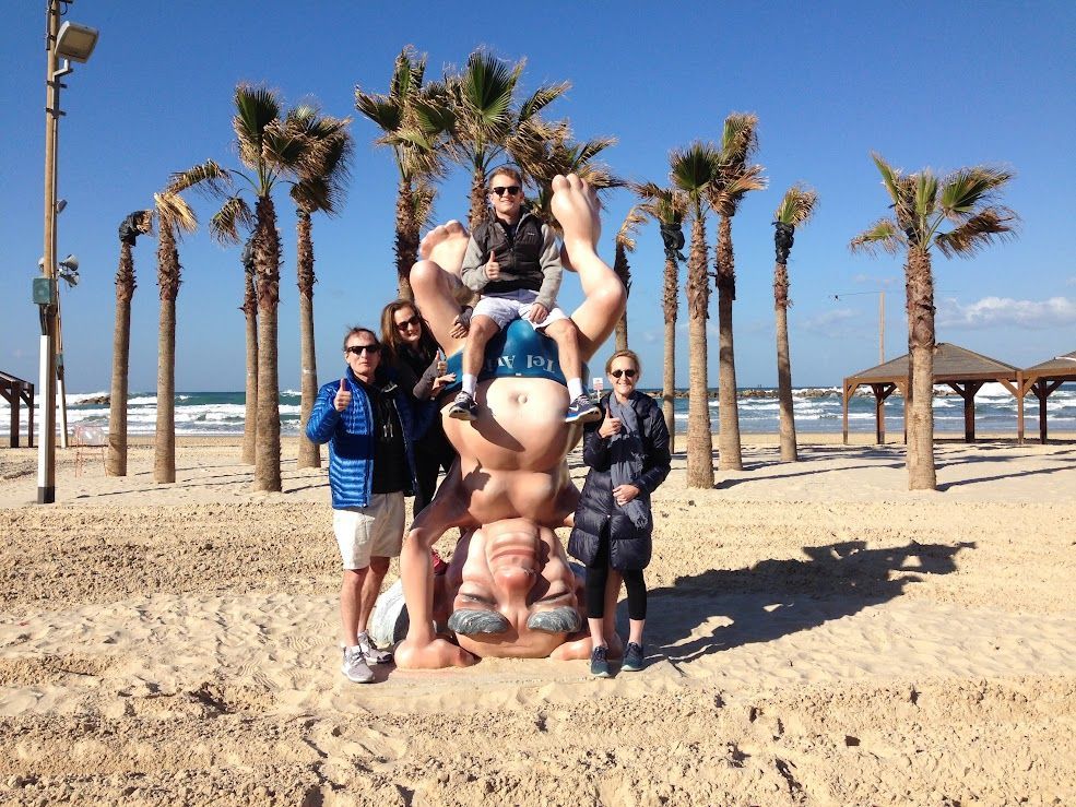 בן גוריון על הראש