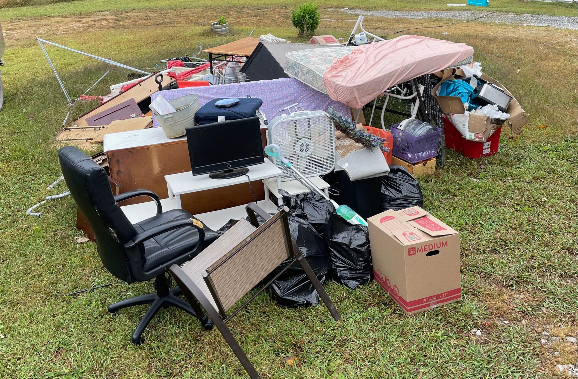 Professional Junk Removal Services In Tennessee And Georgia | Haul Away Guy