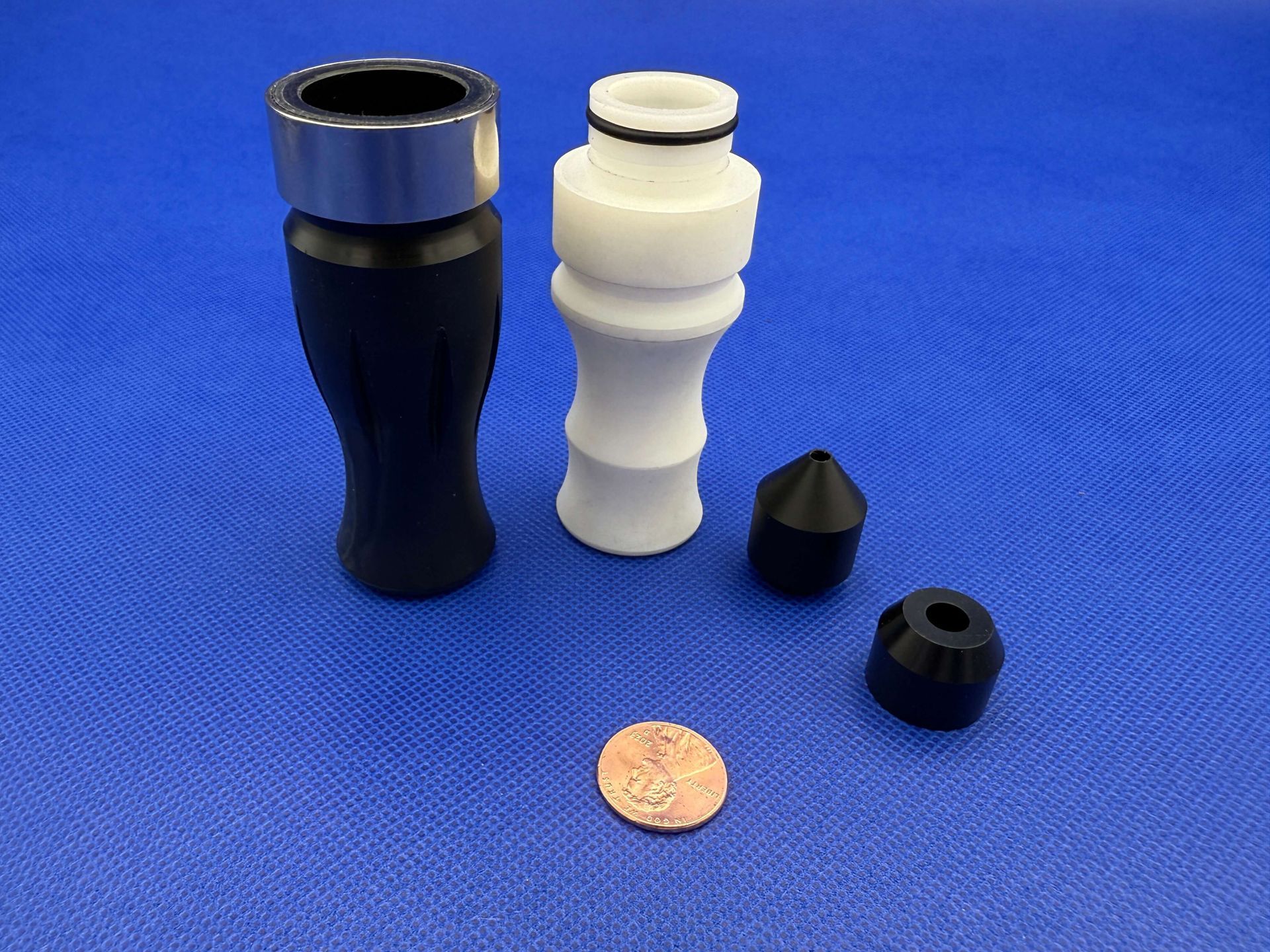 A bunch of stainless steel bars are stacked on top of each other