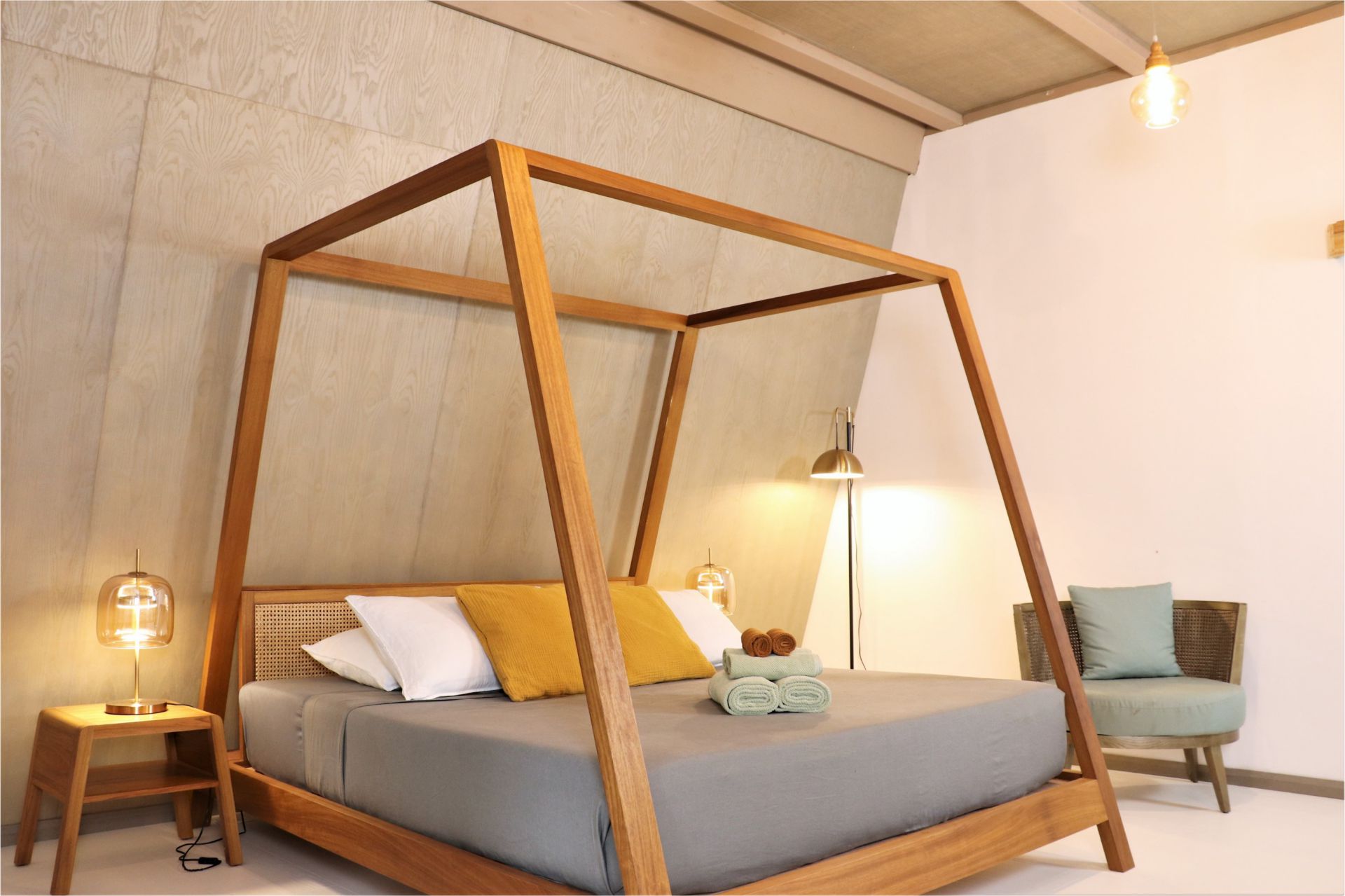 Hotel Room Poster Bed of Asmara Urban Resort & Lifestyle Village Cebu