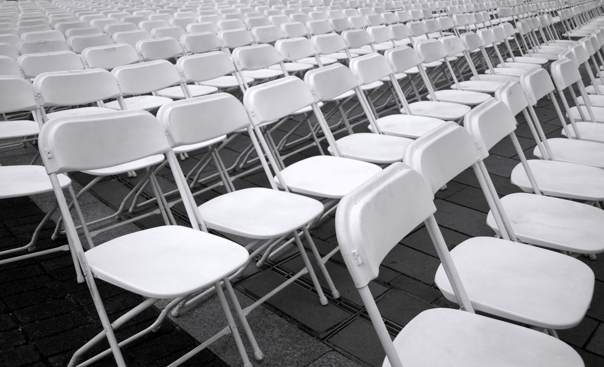Chairs For Rent — All White Chairs in Jackson, MS