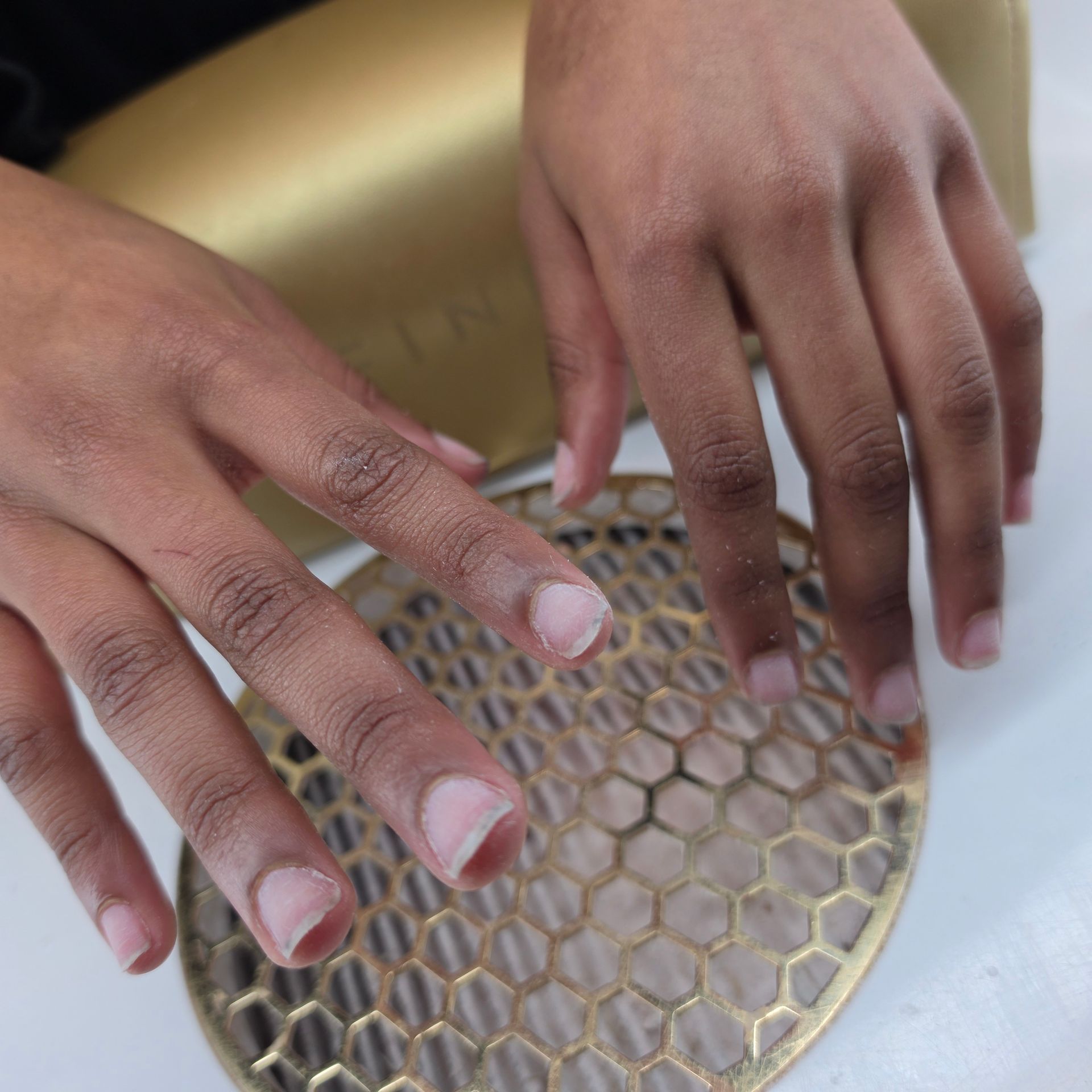 polygel acrygel daarna een French getekend met babyblauw gellak voor foto