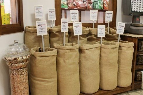 vendita legumi e cereali sfusi nell'azienda agricola