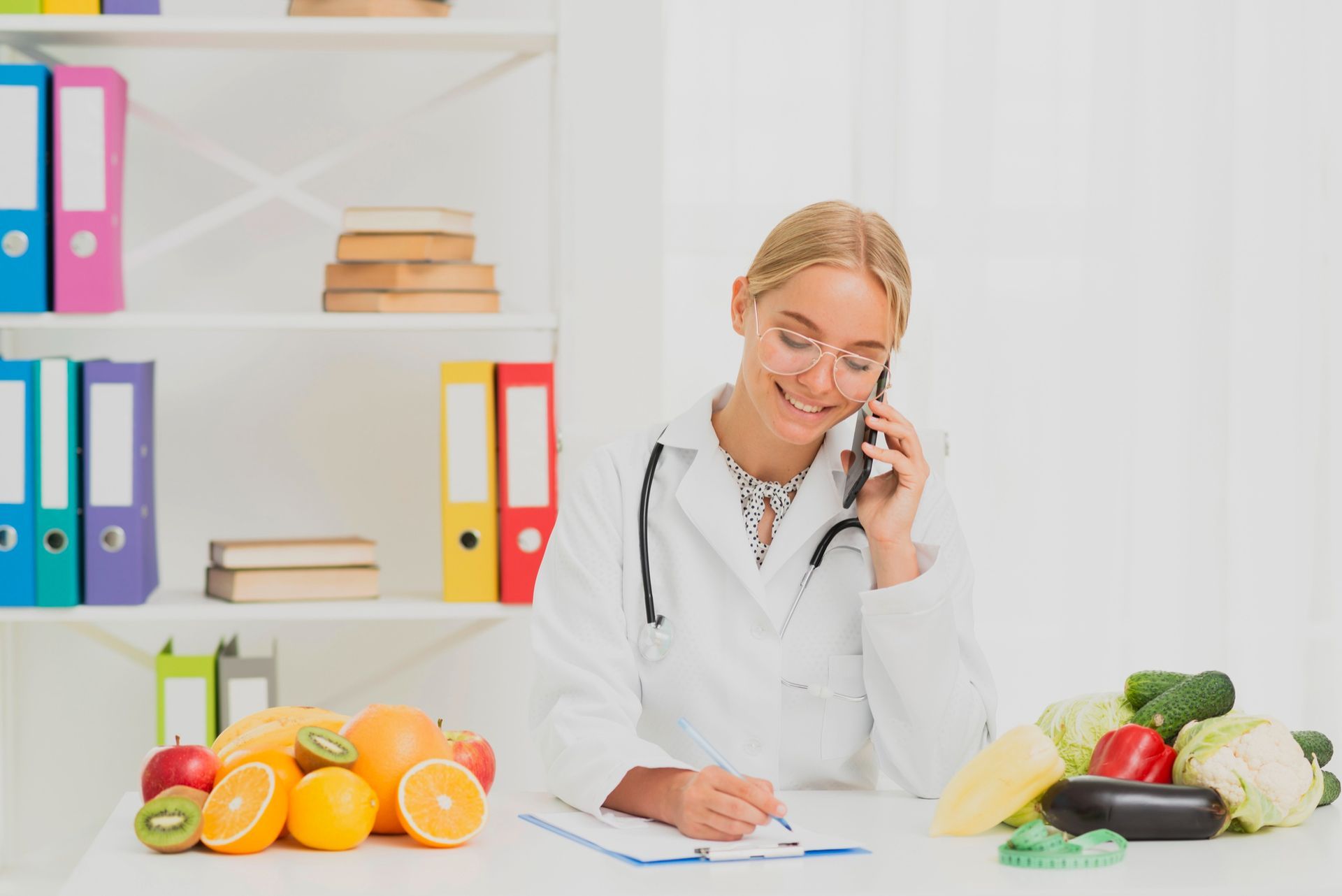 nutritionist talking on the phone.