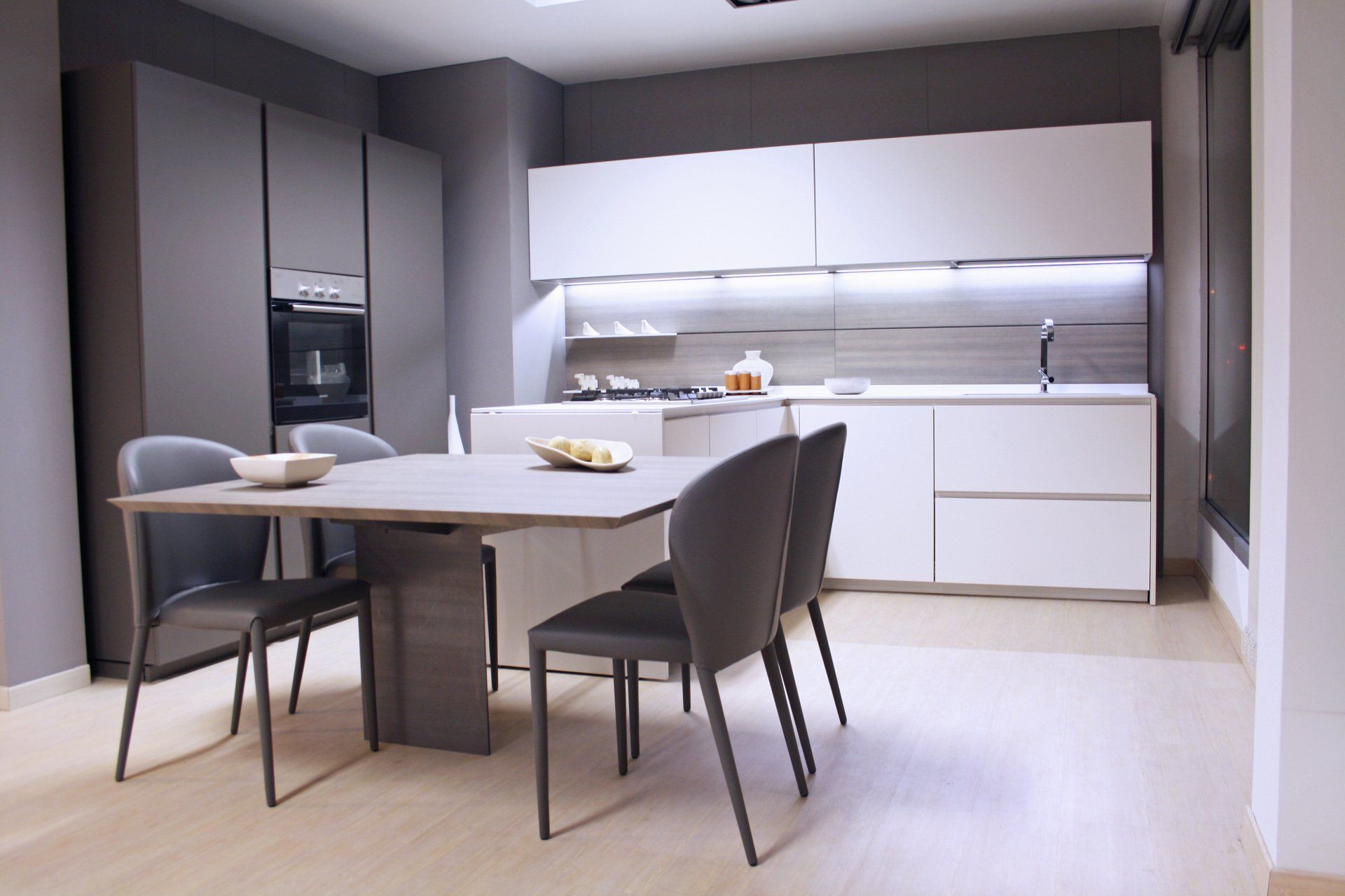 cucina moderna bianca