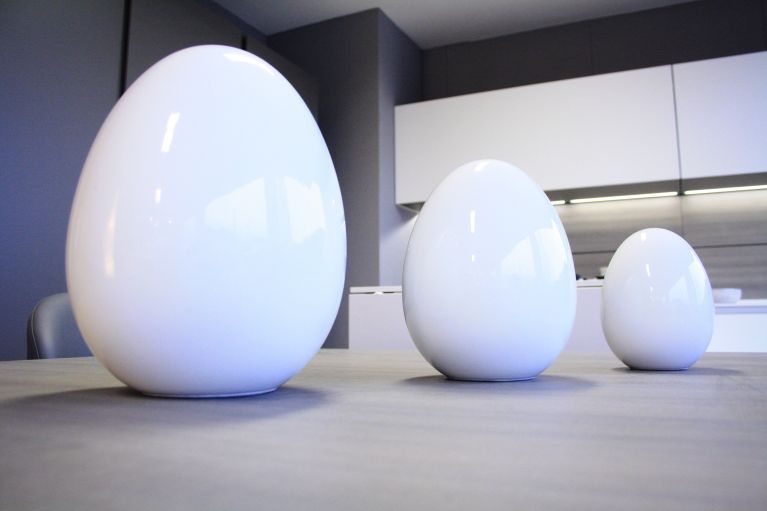 uova per arredo living