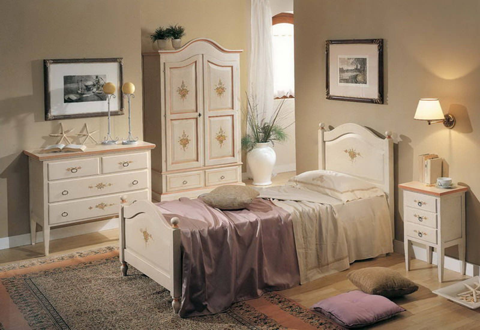 cameretta classica in legno